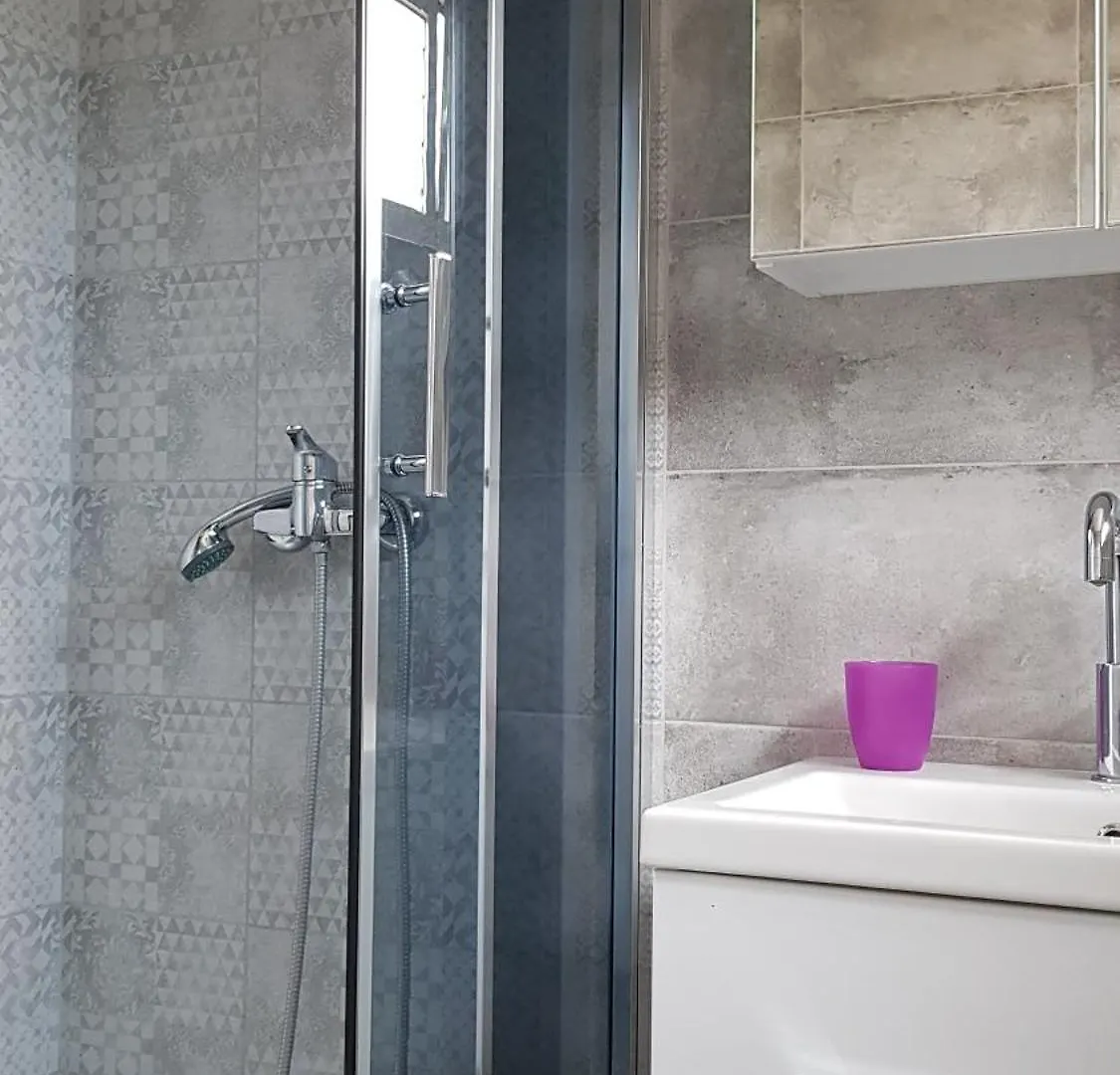 Apartments Star With Pool Biograd Na Moru