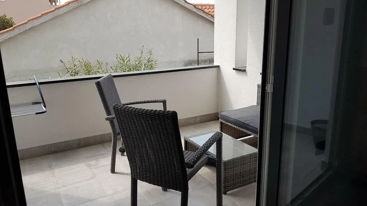 Apartments Star With Pool Biograd Na Moru 0*,
