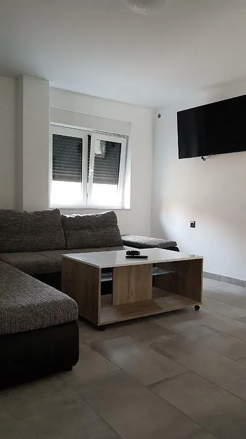 Apartments Star With Pool Biograd Na Moru